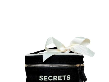 Mini Beauty Box for Secrets, Black For Sale